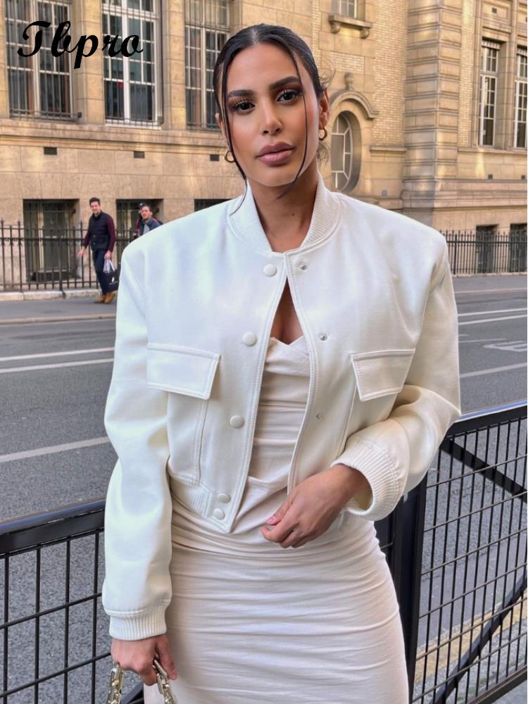 Fashion Pocket Short Jacket Women Solid O Neck Long Sleeve Coat 2023 Spring Autumn Casual Female Single Breasted Outwear